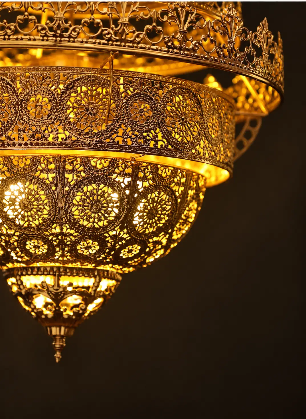 Bohemian Retro Chandelier Luxury Iron Golden Pendant Light Living Dining Hotel Coffee Shop Exhibition Hall Indoor Lamp, photo 14 of 16