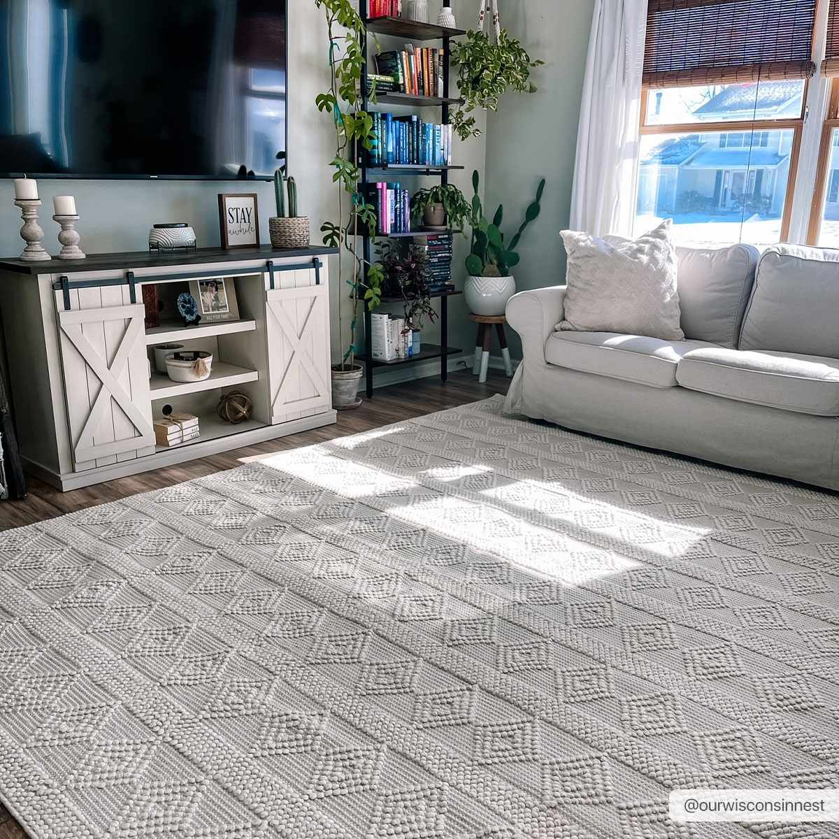 Bolinger Area Rug by Hauteloom