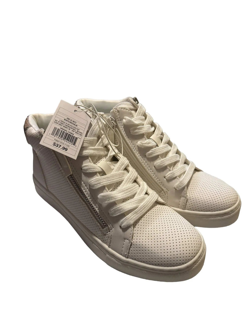 Universal Thread Brooklyn Lace Up Sneakers NEW Size 8.5 White by Selzalot