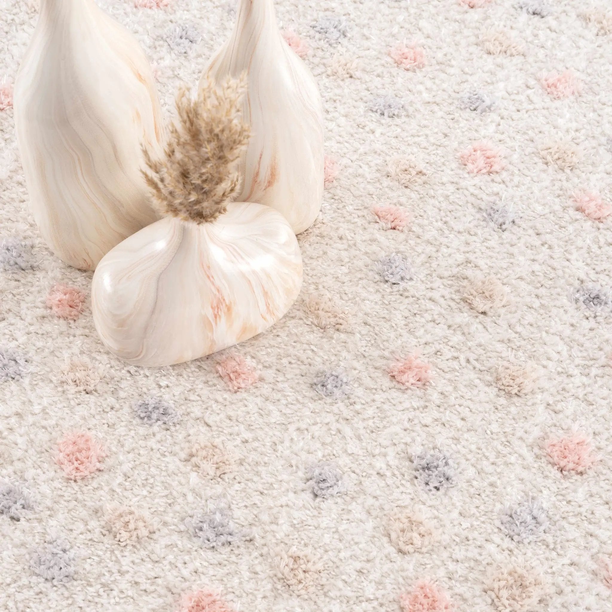 Cansu Pink & Cream Dotted Area Rug by Boutique Rugs