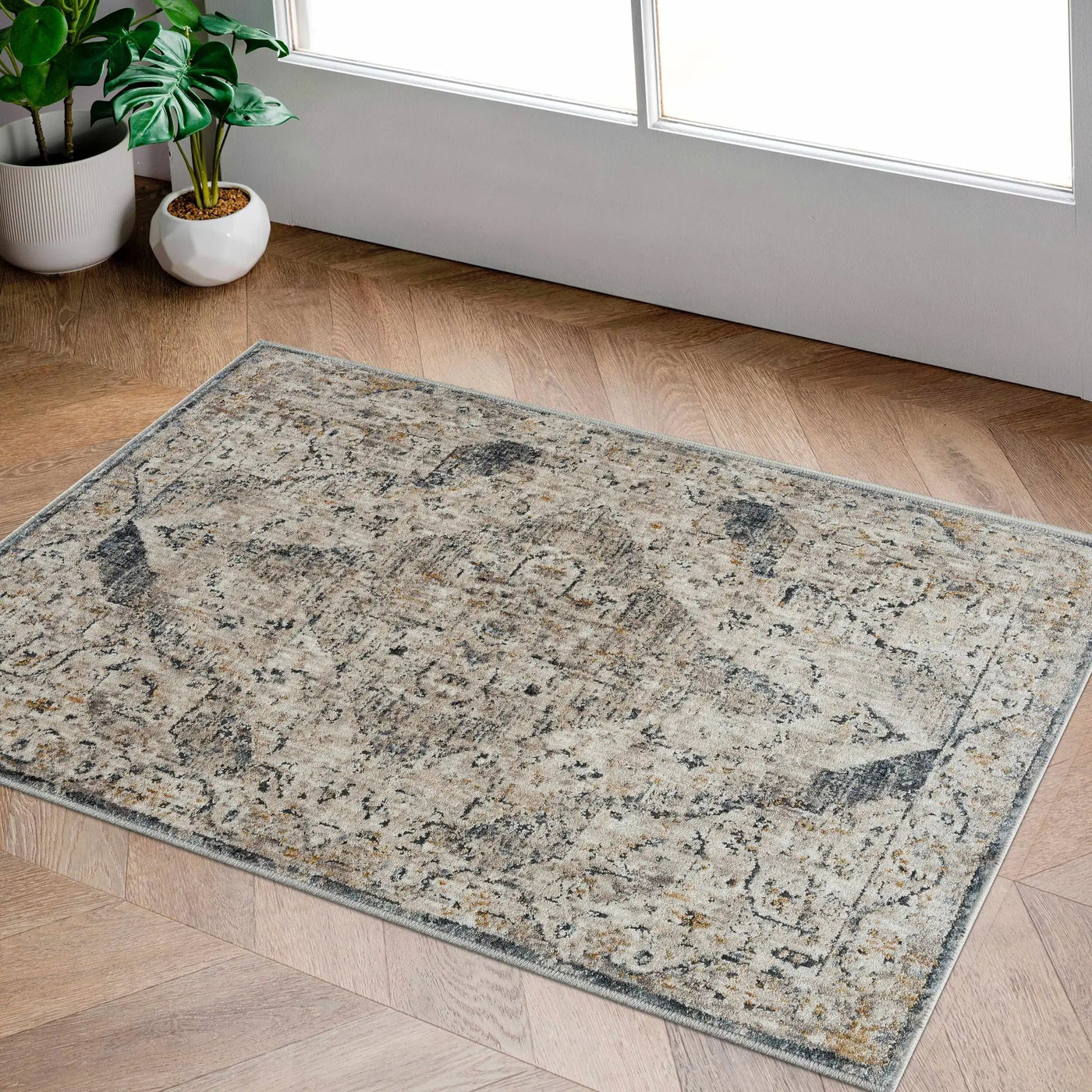 Wadeye Luxe Fringe Rug by Boutique Rugs