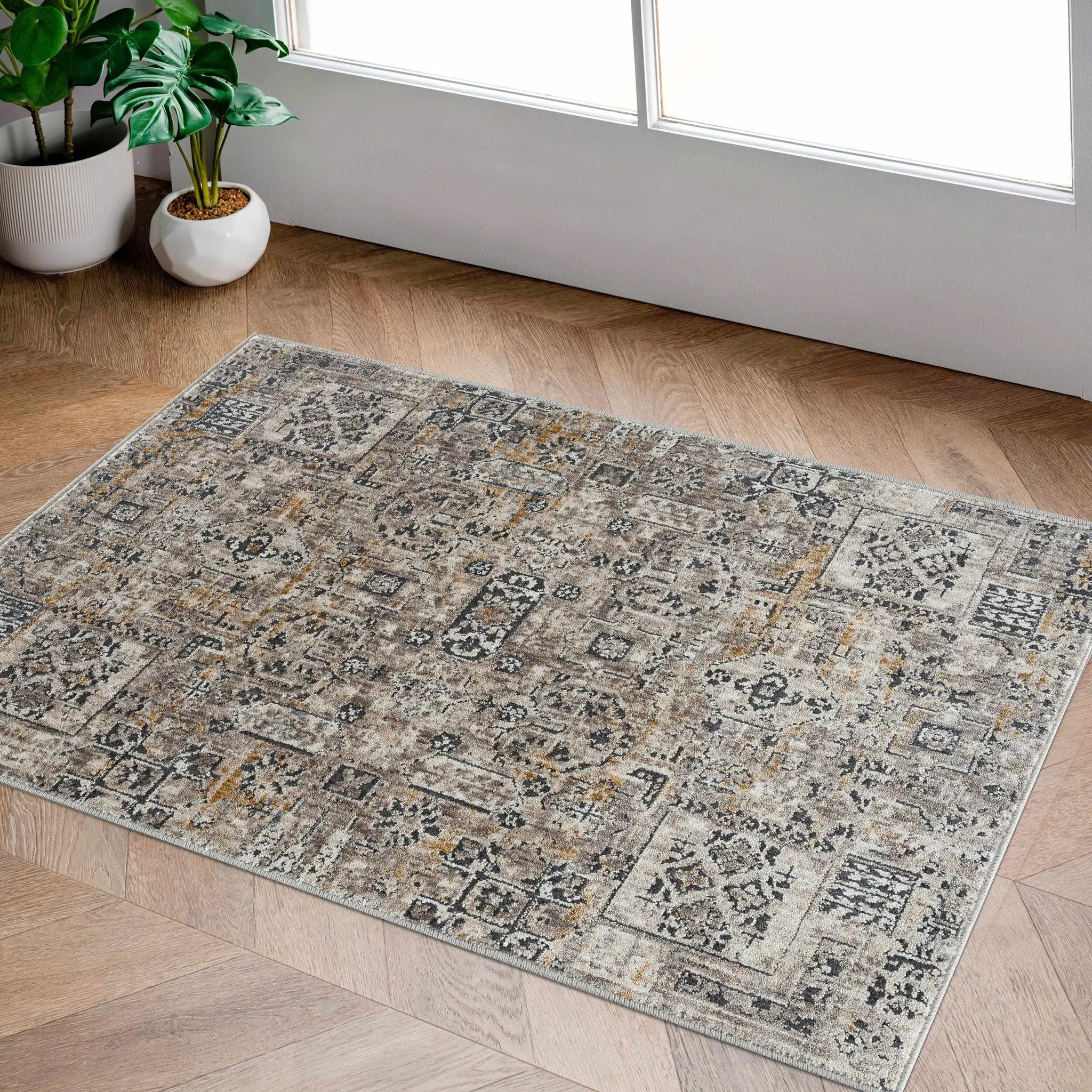 Heacham Luxe Fringe Rug - Clearance by Boutique Rugs