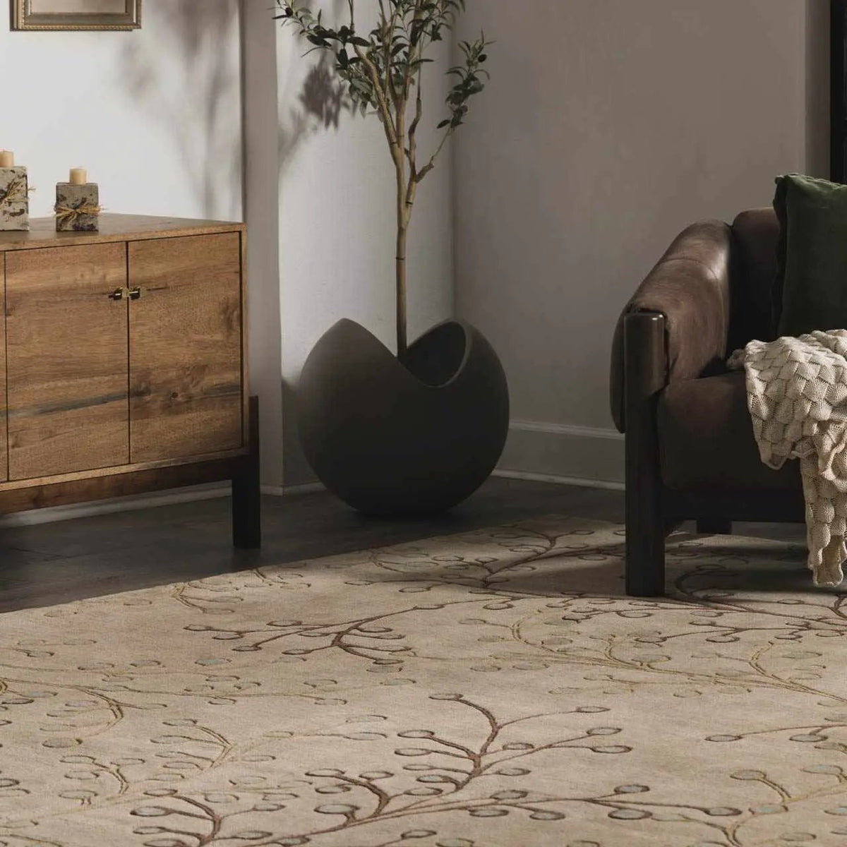 Elsu Beige&Gray Wool Rug, installed in a room 2