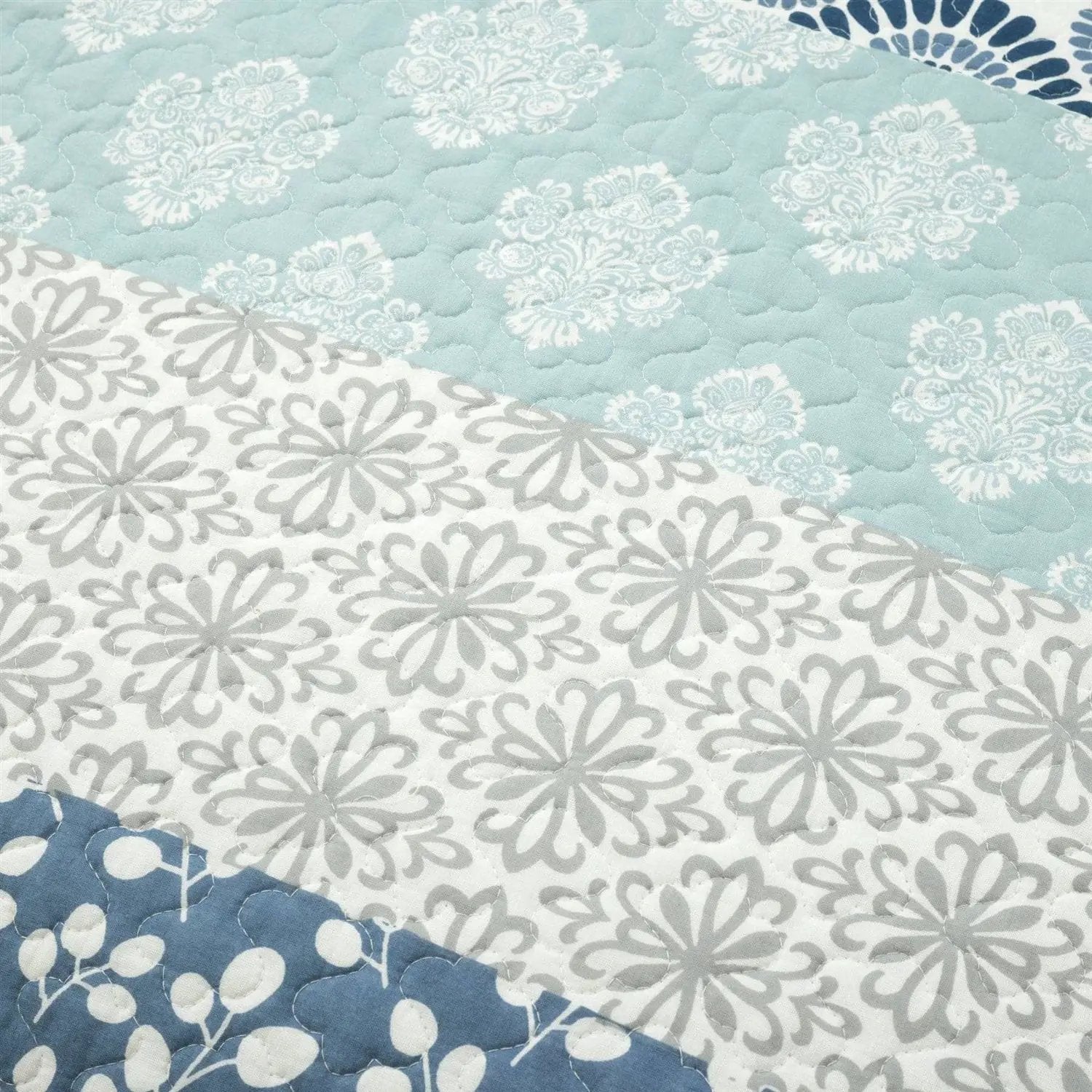 California King Lightweight 3 Piece Reversible Botanical Blue Damask Quilt Set by HomePacific