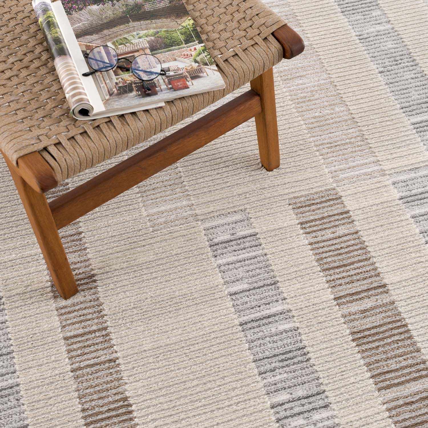 Chouko Broken-Striped Area Rug by Boutique Rugs