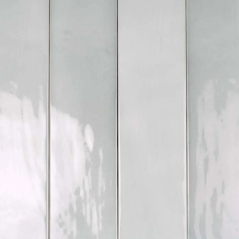Benjamin Moore Smoke 2.6x16 Glossy Ceramic Subway Tile (38 pack, 10.76 sq ft/case) by Apollo Tile