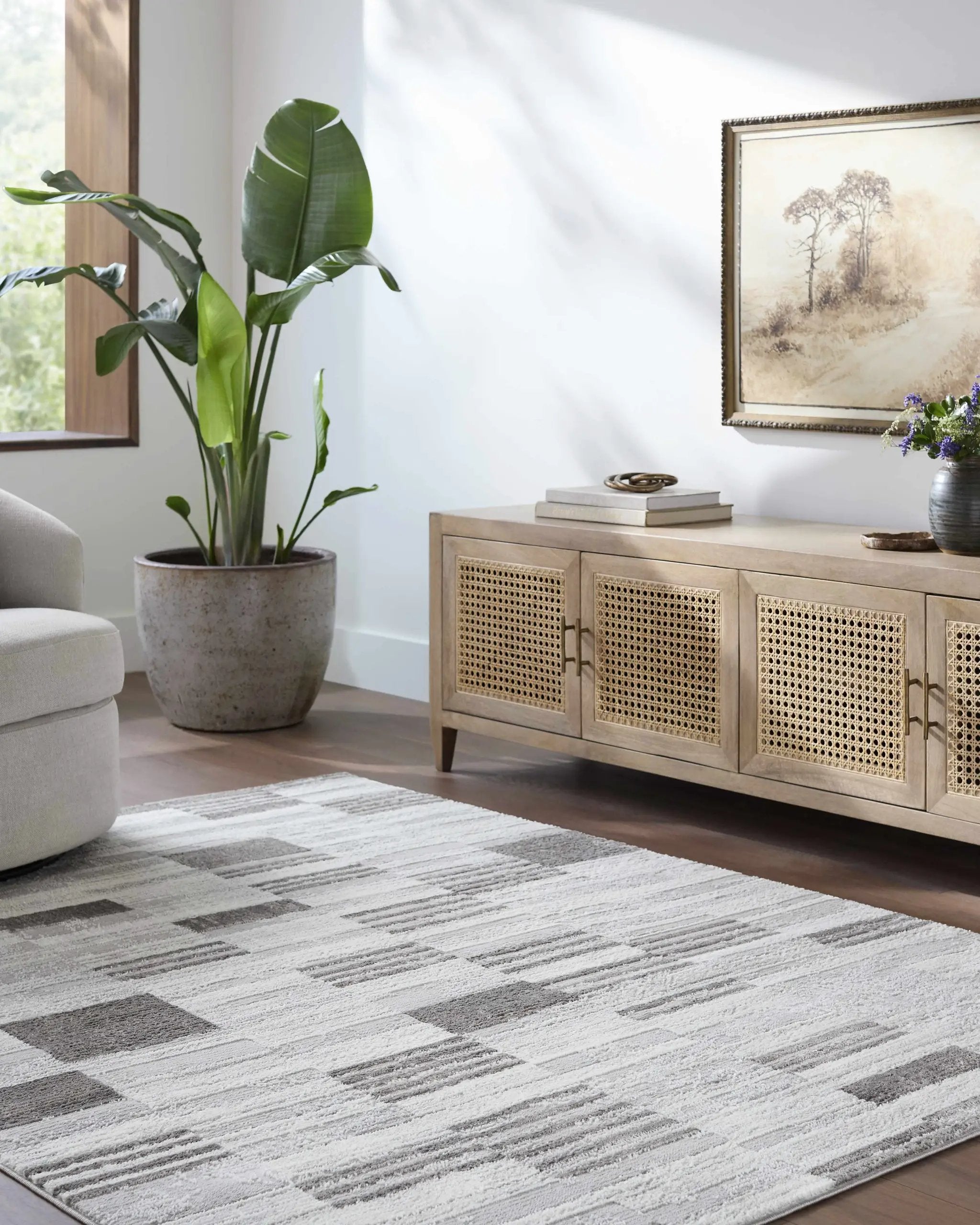 Chiaki Light Gray Area Rug by Boutique Rugs