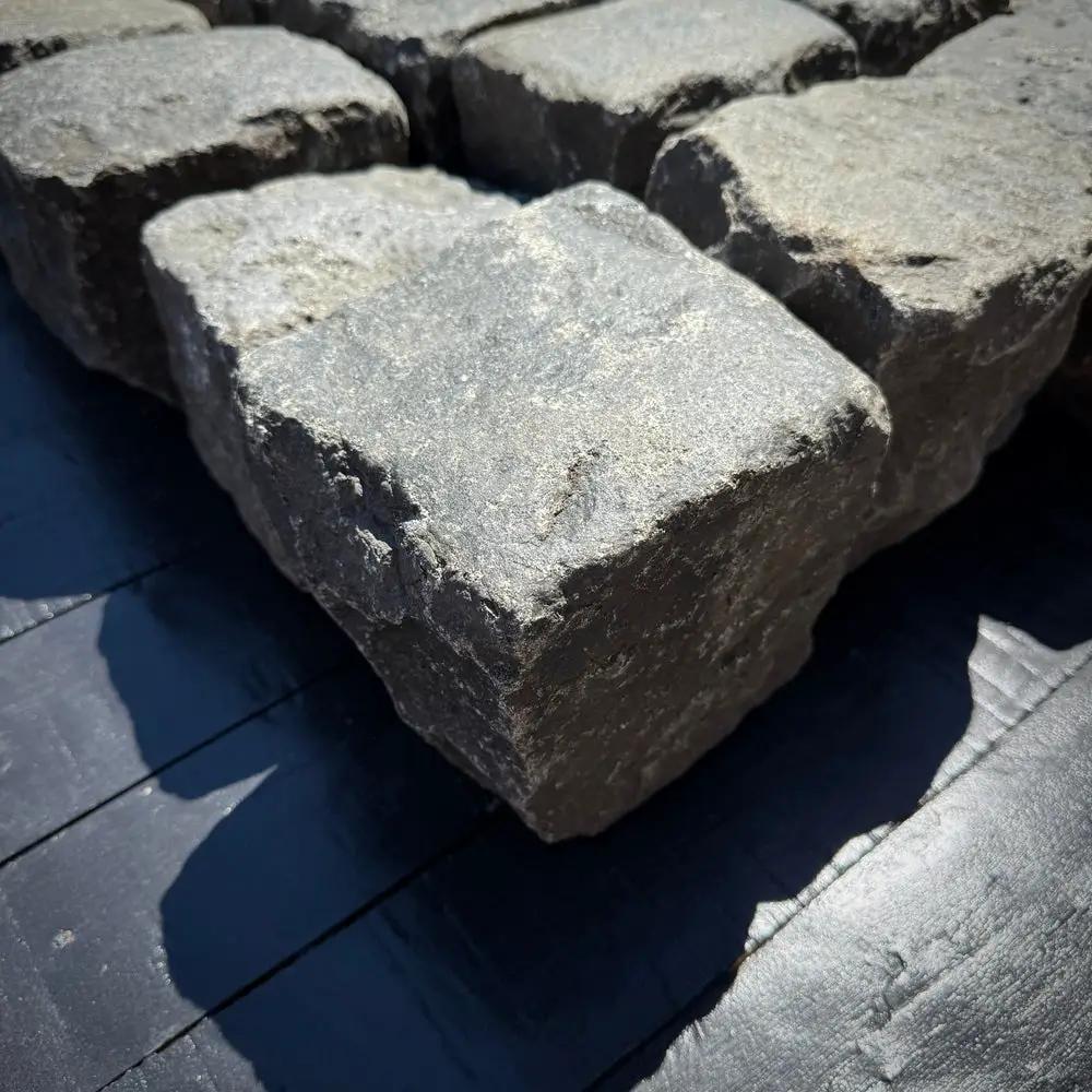 Reclaimed New York Granite Cobblestone - Cubes 6" x 6" x 6" by Chief Bricks