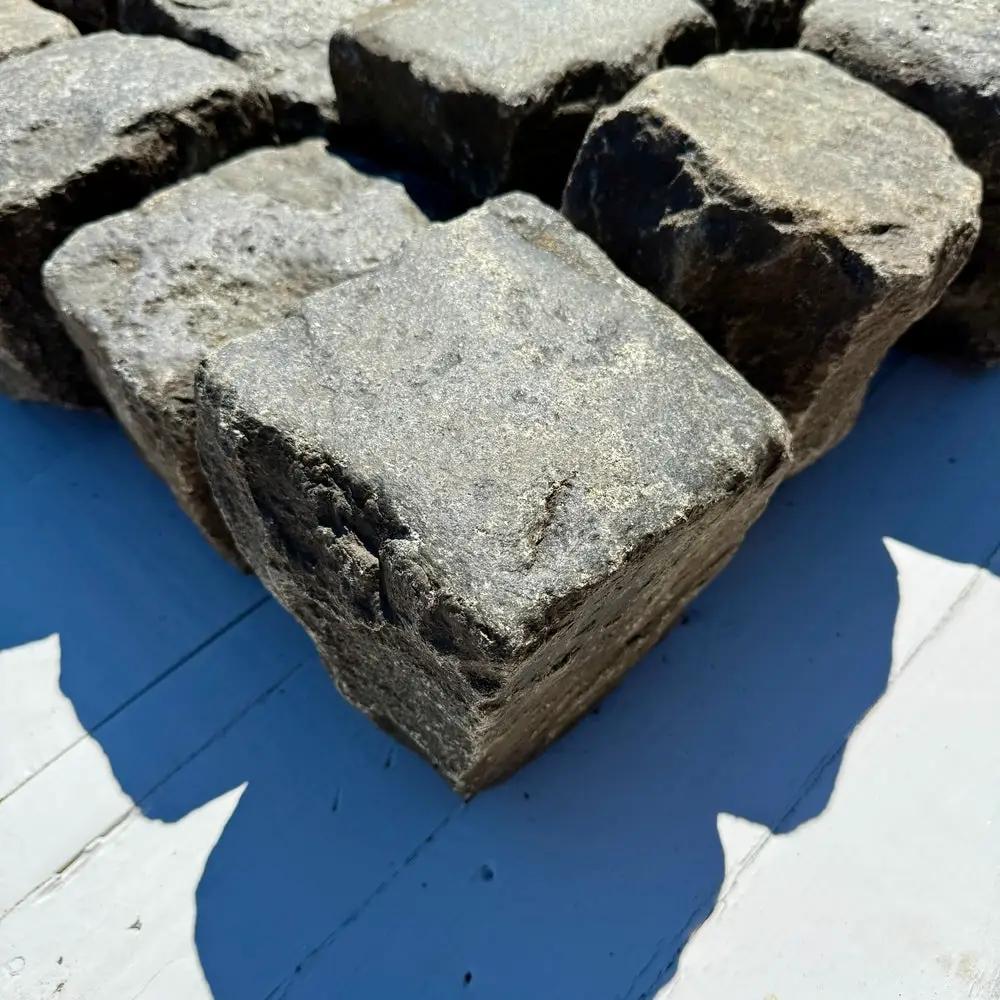 Reclaimed New York Granite Cobblestone - Cubes 6" x 6" x 6" by Chief Bricks