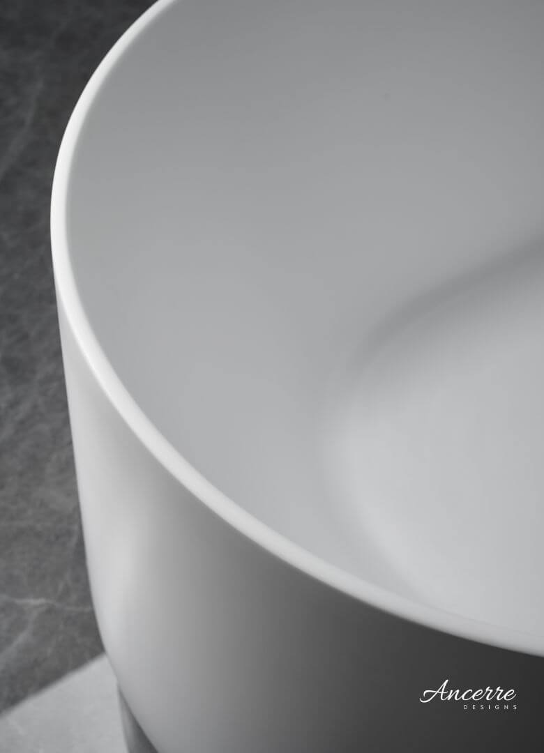 Cossue 61" Freestanding Acrylic Bathtub in White by Ancerre Designs