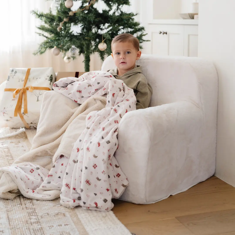 SNUGGLE UP CHAIR by HouseOfZazla
