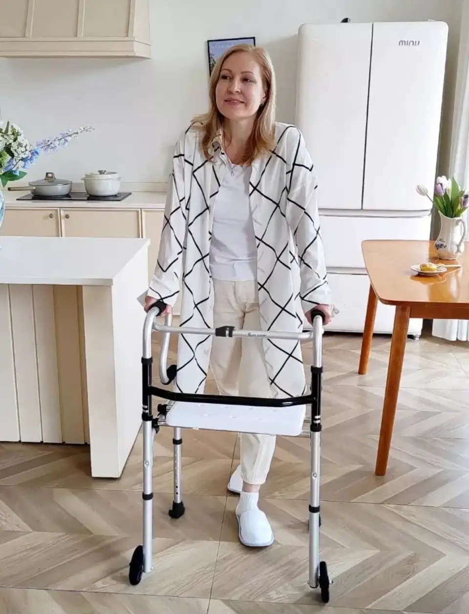 Open Box ElphGuard 4in1 Walkers for Seniors, Front Wheeled Walker, 2 Wheel Standard Walker by Selzalot