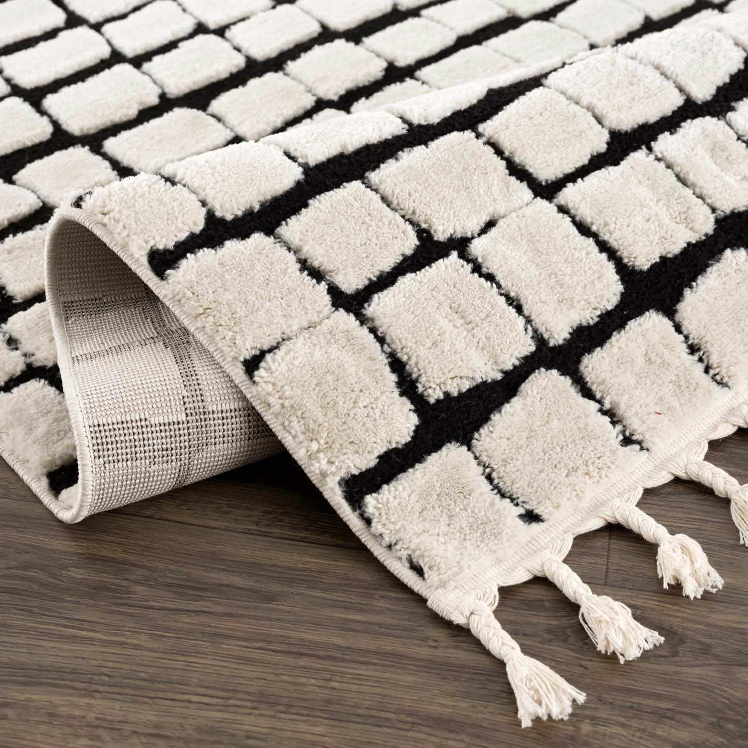 Teshi Checkered Area Rug - Clearance by Boutique Rugs