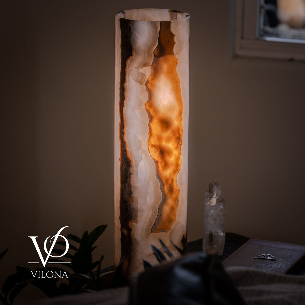 White Ice Onyx Cylinder Table Lamp – 20″ Tall × 5.5″ Diameter, photo 12 of 14