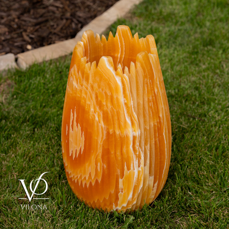 Miami Sunset Onyx Crown Lamps - Sculptural Natural Stone Pair, photo 20 of 31