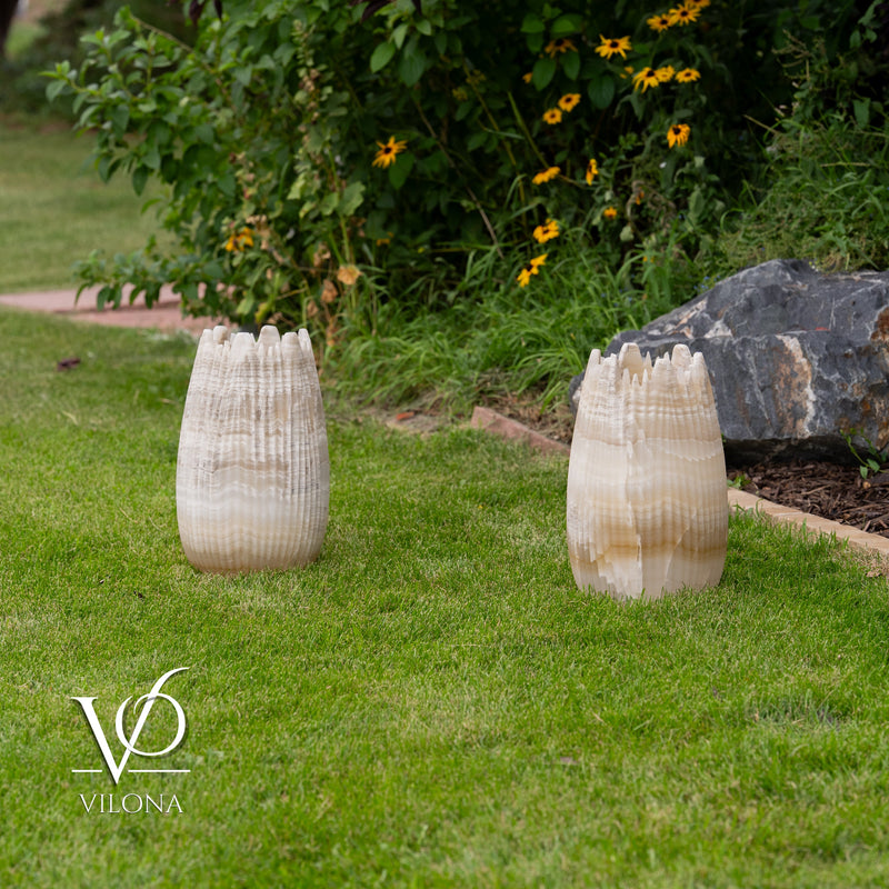 White Ice Onyx Crown Lamps - Sculptural Natural Stone Pair, photo 11 of 22