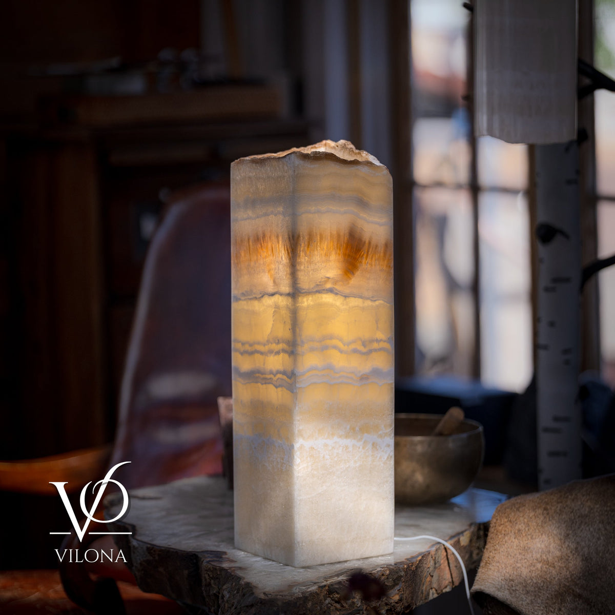 Golden Cloud Onyx Square Table Lamp 20" Tall, x 6"x 6" Square (Medium #4), photo 6 of 9