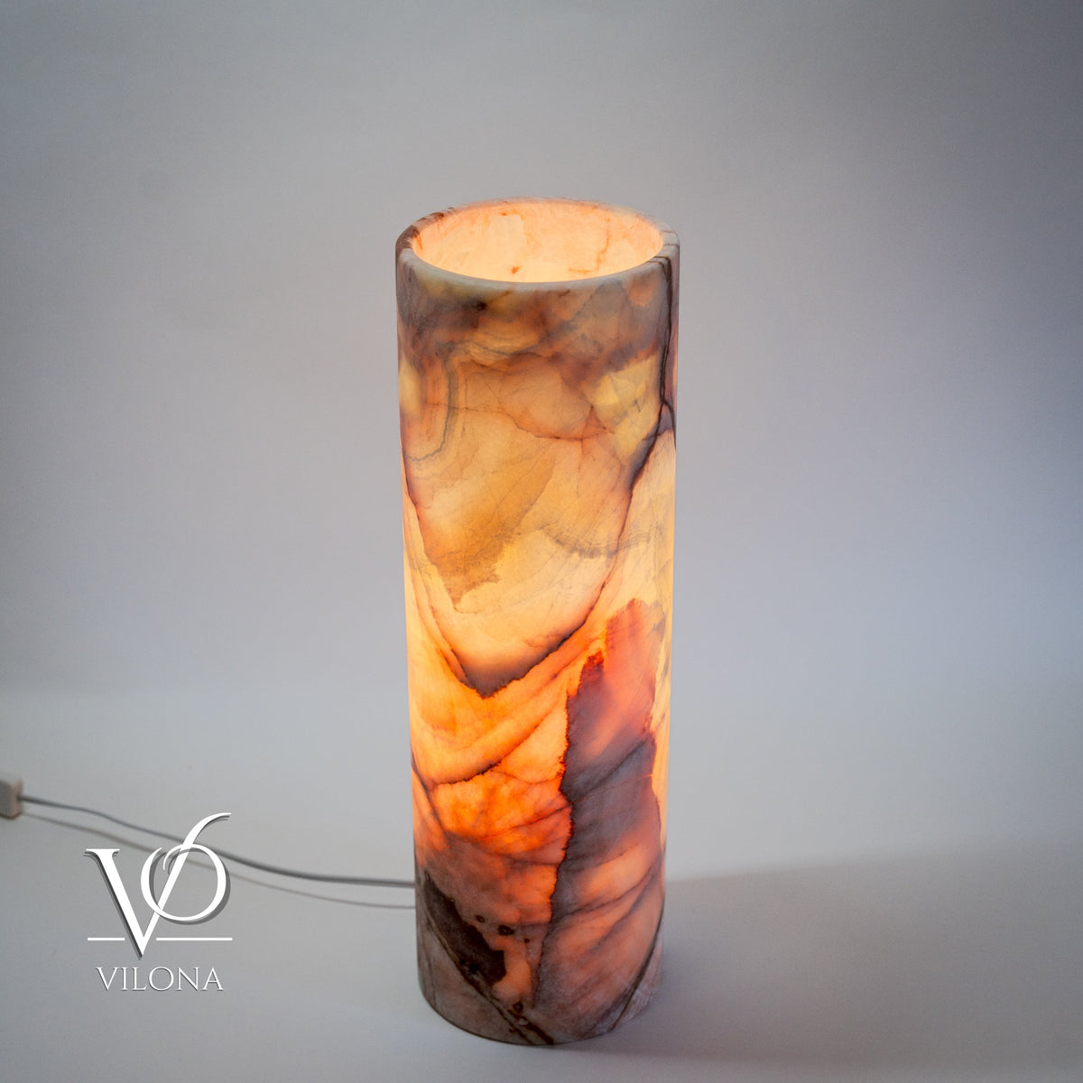 Onyx Table Lamp - Divina Claire 18" Tall, x 5.5" Diameter (Medium #3), photo 3 of 8