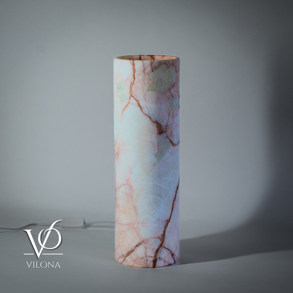Onyx Table Lamp - Divina Claire 18" Tall, x 5.5" Diameter (Medium #3), photo 7 of 8