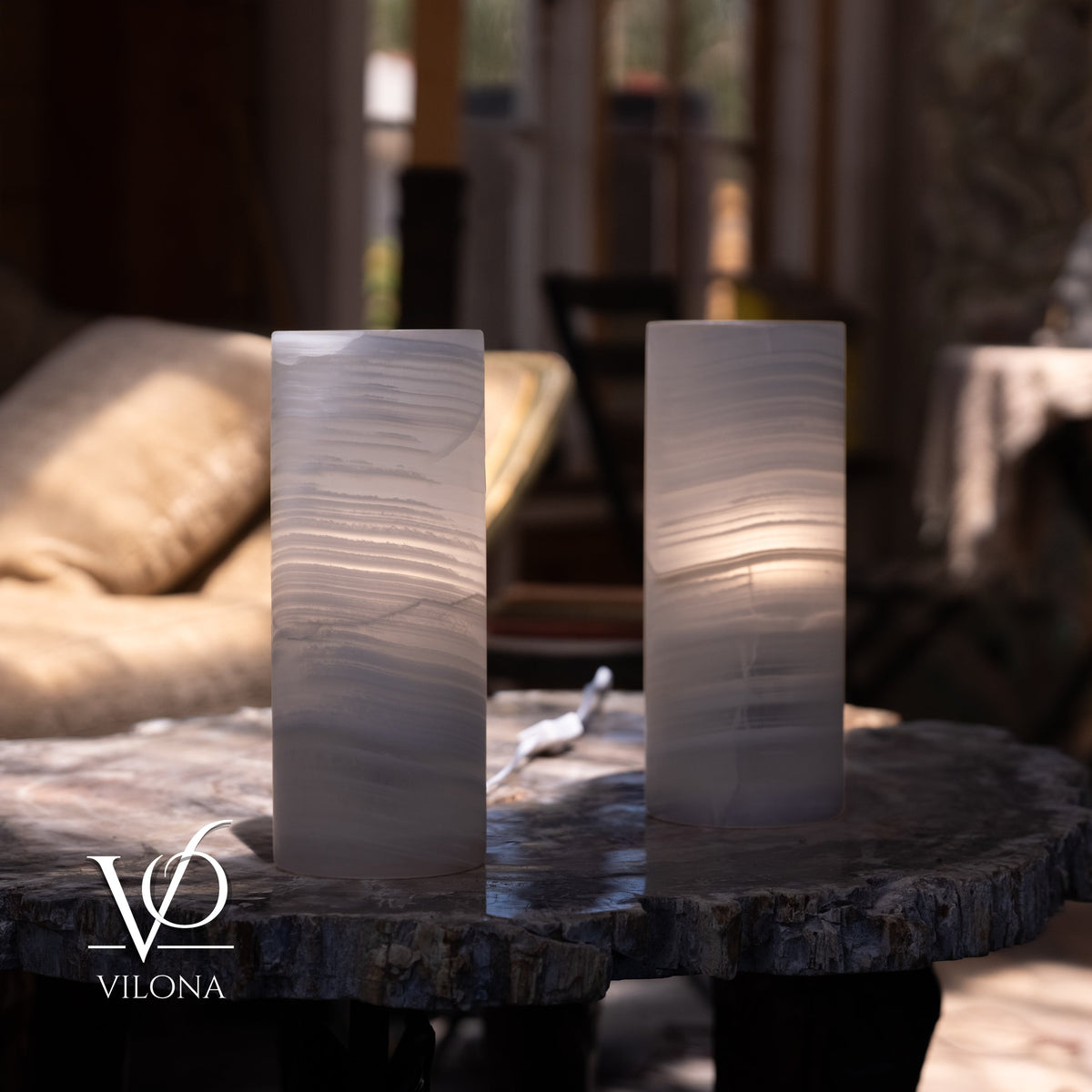 White Ice Onyx - 12" Tall, x 4.5" Diameter (Small Table Lamp Pair #1), photo 2 of 8