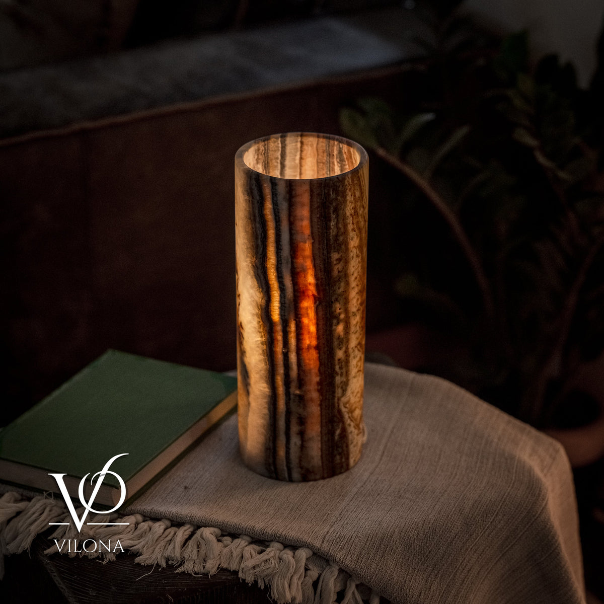 Sahara Onyx - 12" Tall, x 4.5" Diameter (Small Table Lamp #1), photo 10 of 10