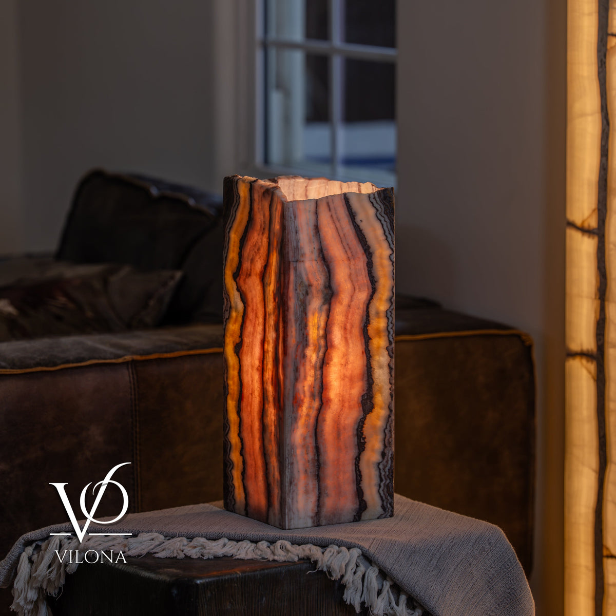 Rosa Onyx Live Edge Table Lamp – 16" Tall × 6" Square #2, photo 2 of 11