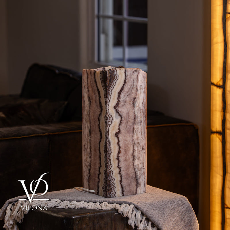 Rosa Onyx Live Edge Table Lamp – 16" Tall × 6" Square #2, photo 5 of 11