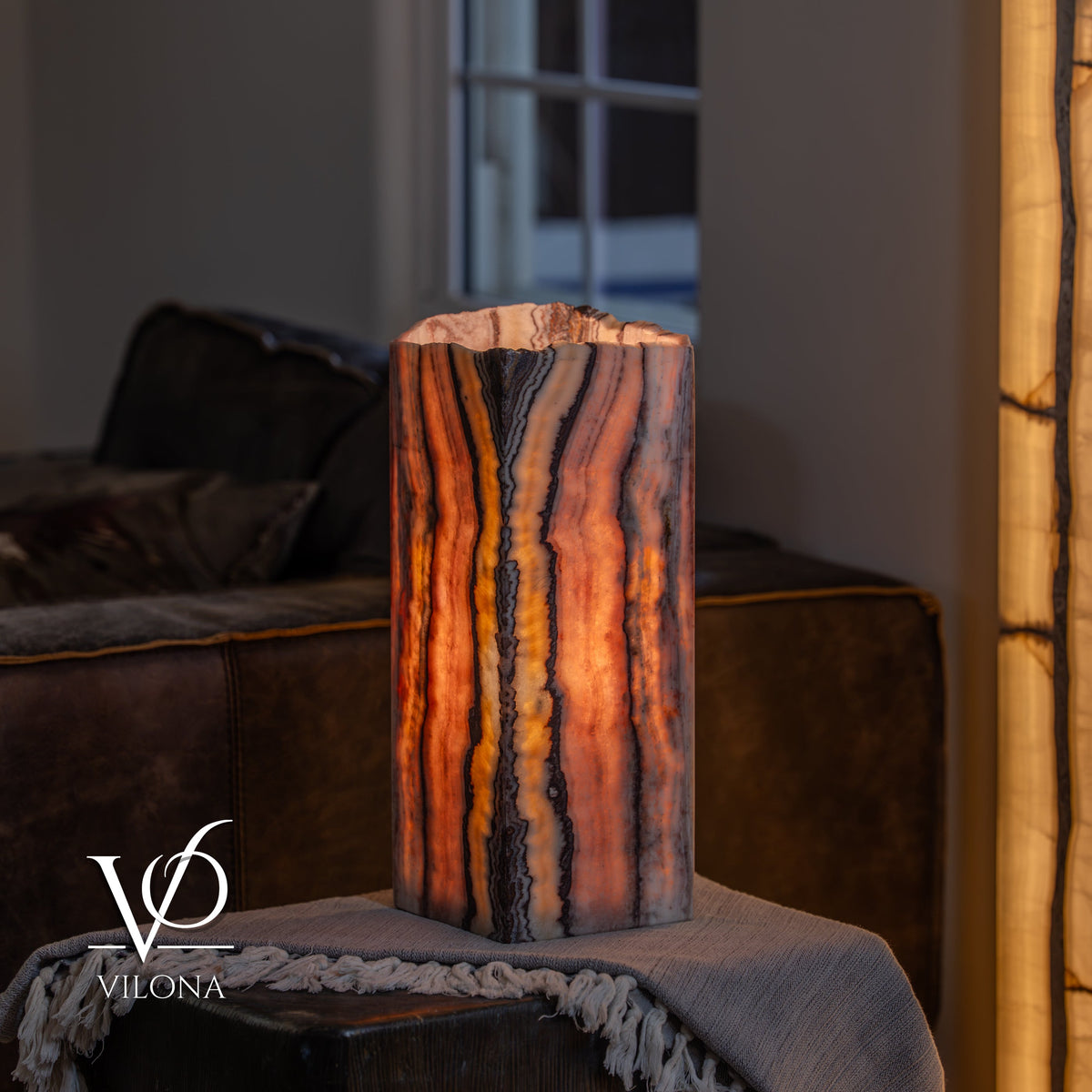 Rosa Onyx Live Edge Table Lamp – 16" Tall × 6" Square #2, photo 6 of 11