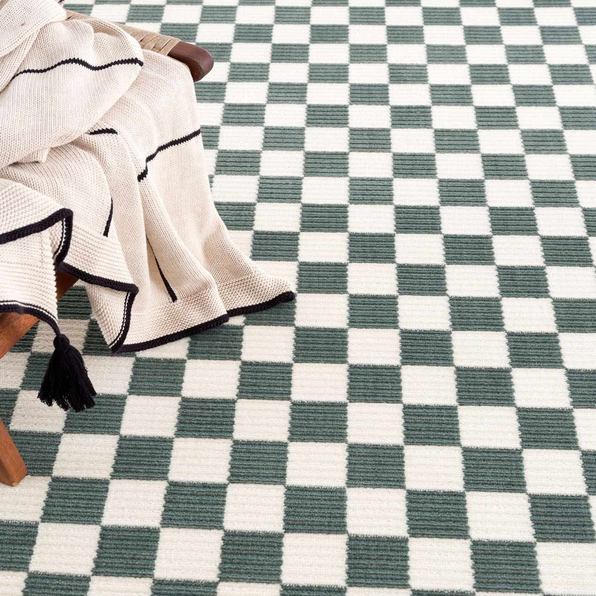 Kaysar Oil Green Checkered Washable Area Rug, photo 13 of 14