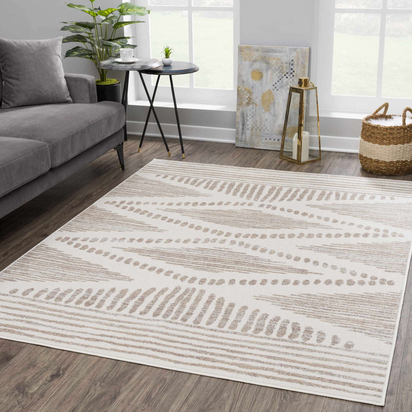 Tigrisis Beige 2328 Area Rug - Clearance by Boutique Rugs