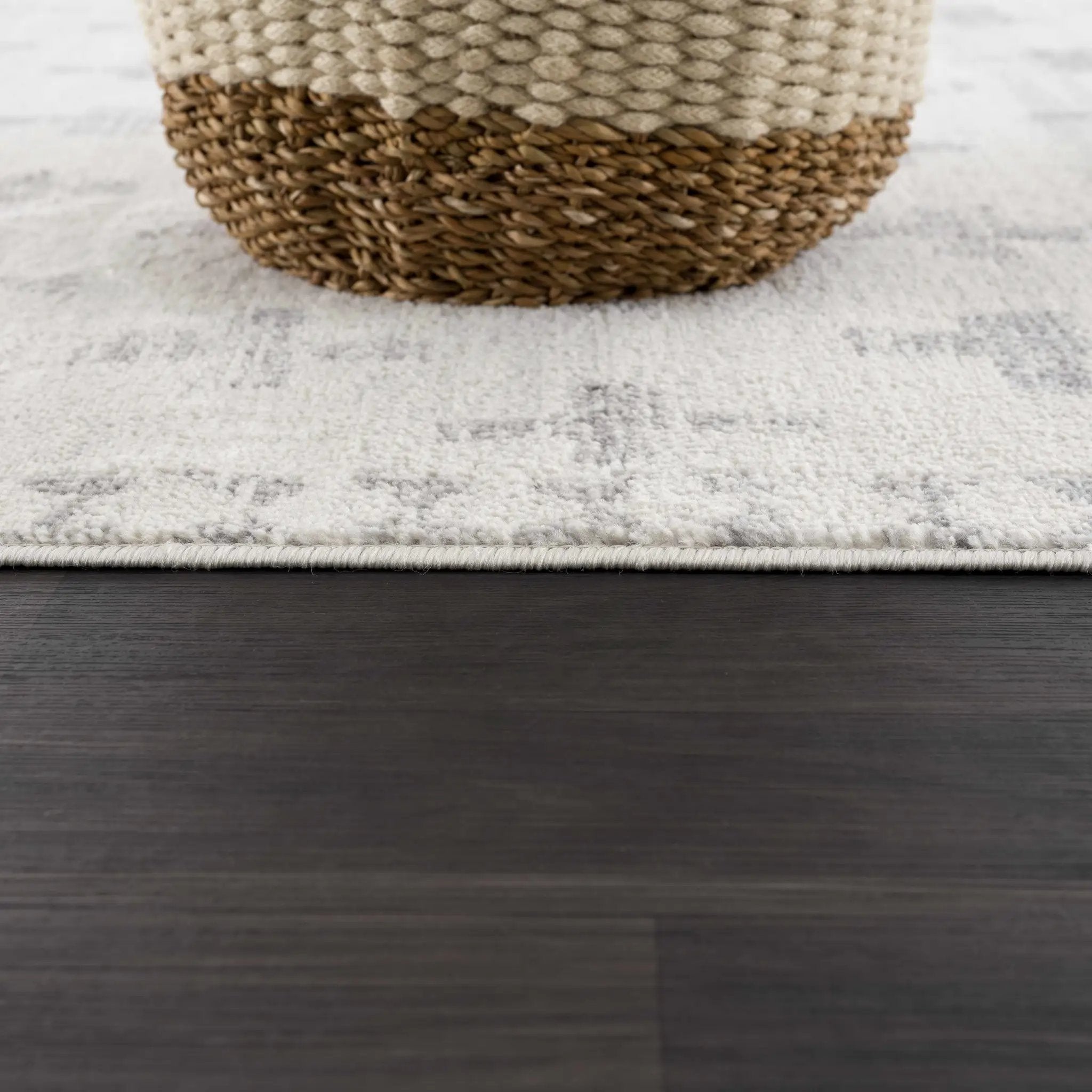 Tigris Swiss Cross Ivory & Gray 2322 Area Rug by Hauteloom