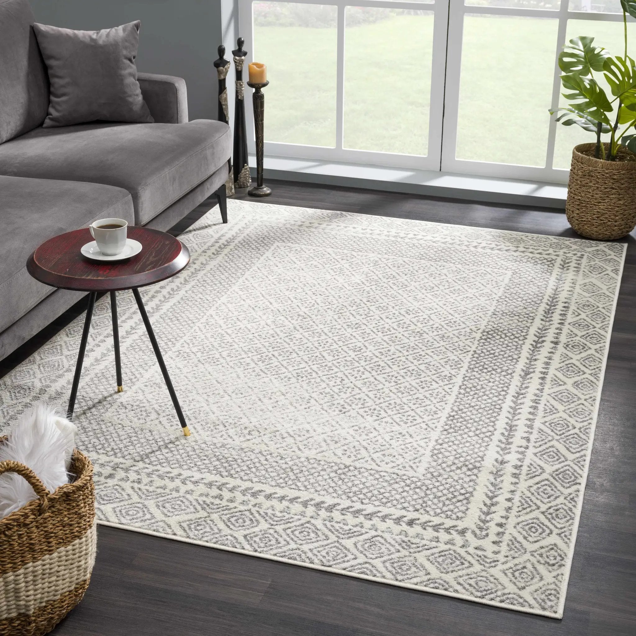 Marash KMRSH-4611 Area Rug - Clearance by Boutique Rugs