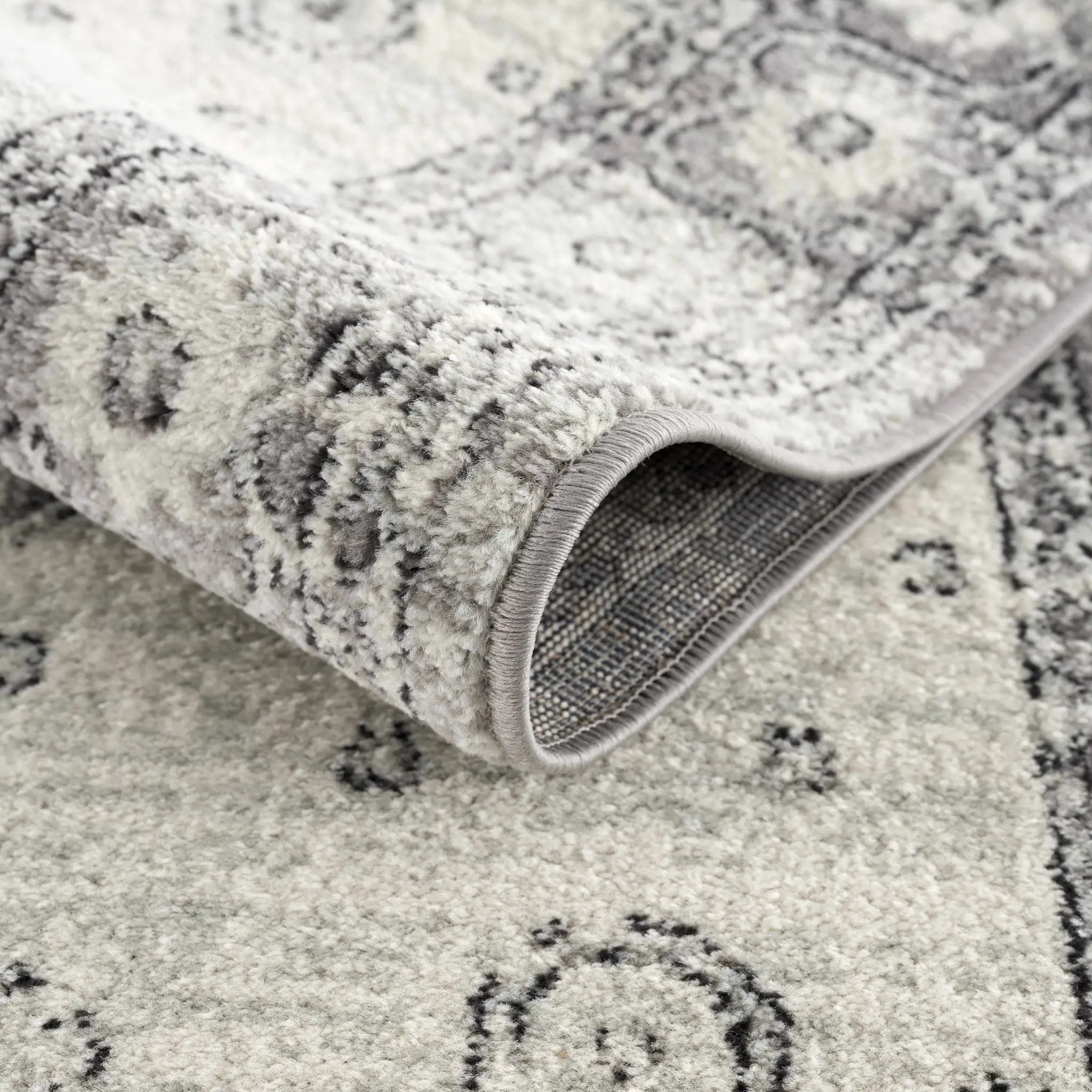 Marash 4605 Gray Area Carpet - Clearance by Boutique Rugs
