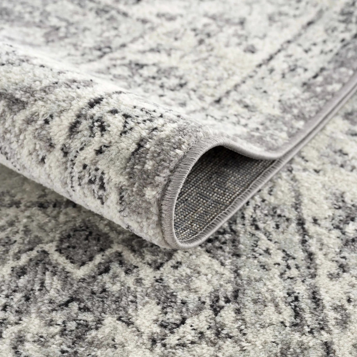Marash KMRSH-4615 Area Rug - Clearance, photo 5 of 7