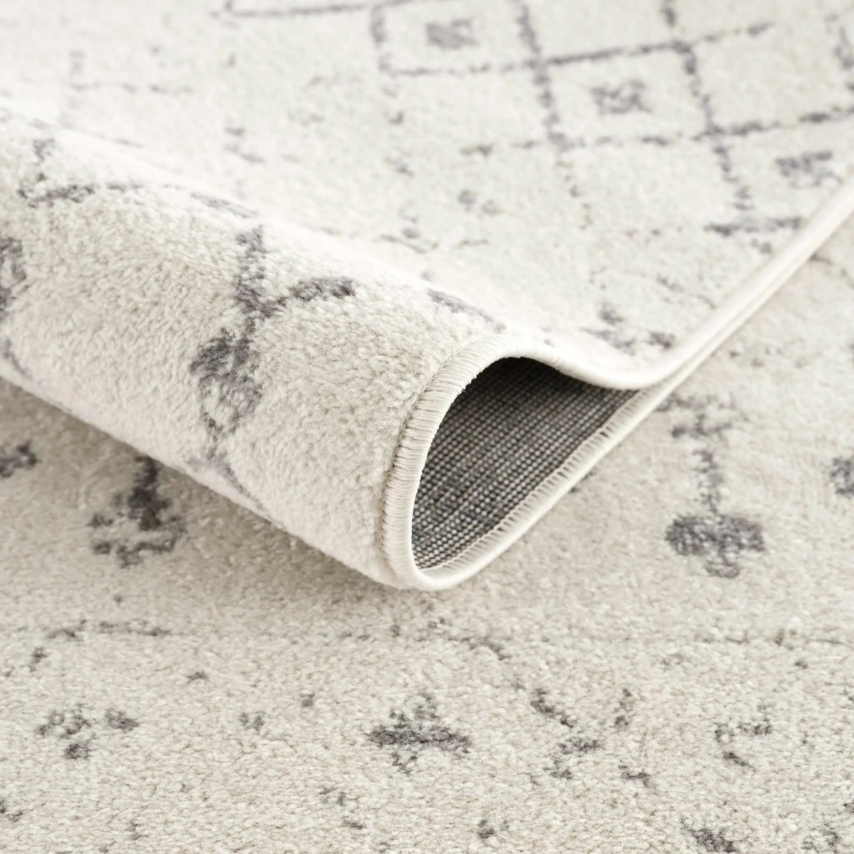 Marash KMRSH-4606 Area Rug - Clearance, photo 5 of 7
