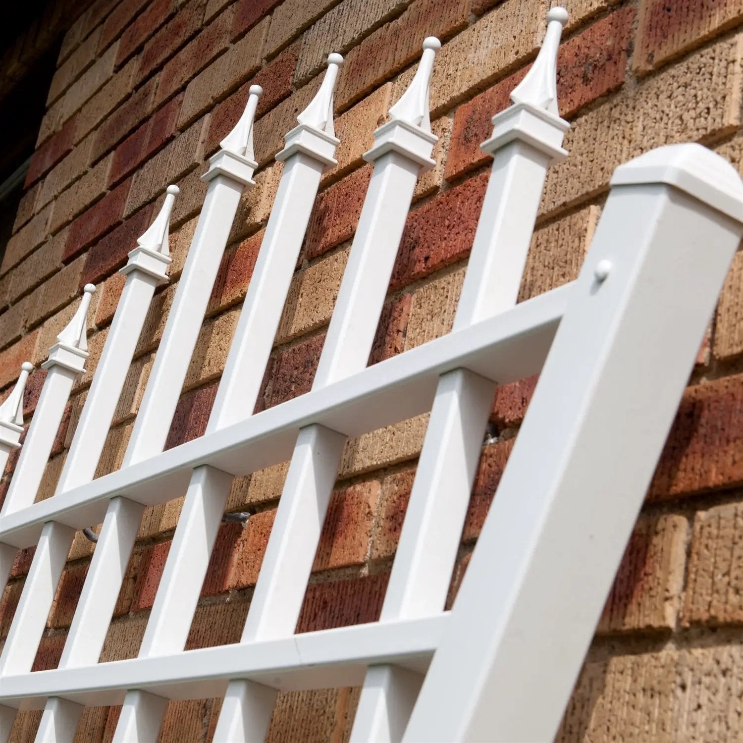 7.75 Ft Fan Shaped Garden Trellis with Pointed Finals in White Vinyl by HomePacific