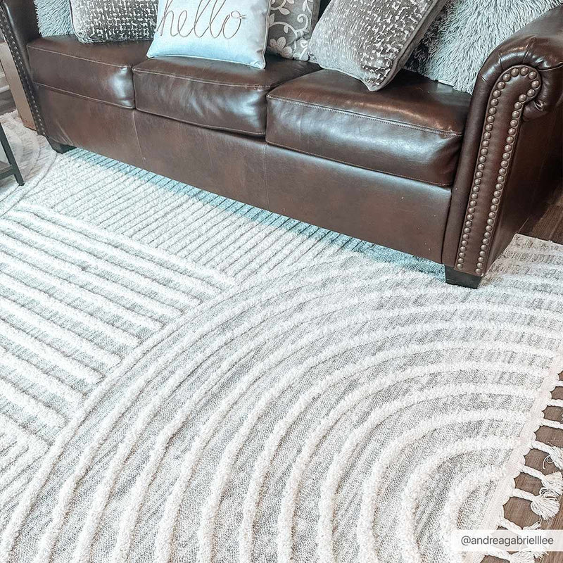 Dauin 3D Rainbow Area Rug with Tassels by Boutique Rugs