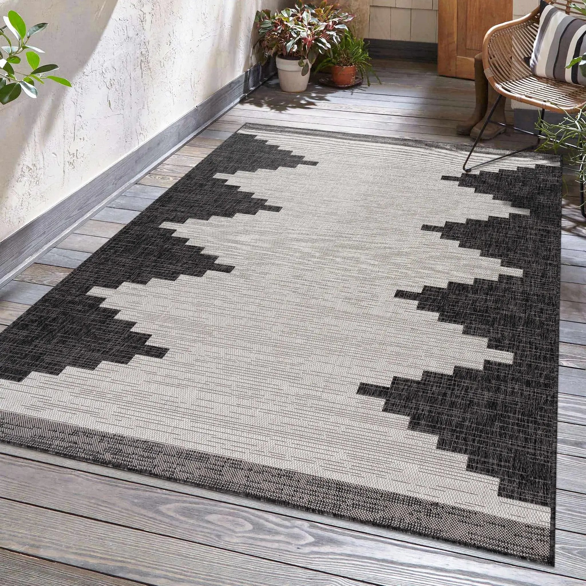 Djugun Outdoor Rug by Hauteloom