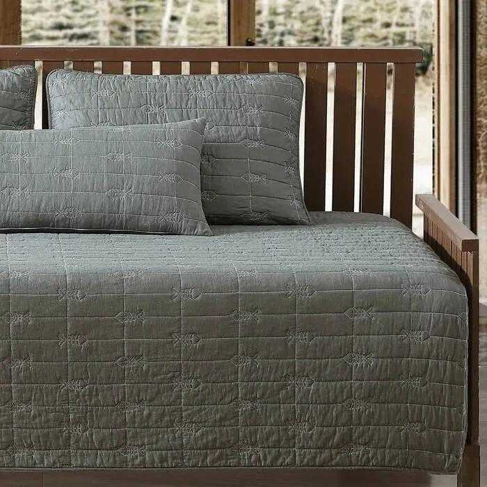 Lightweight Dark Green Brick Fish Pattern 4 Piece Cotton Daybed Cover Set by HomePacific