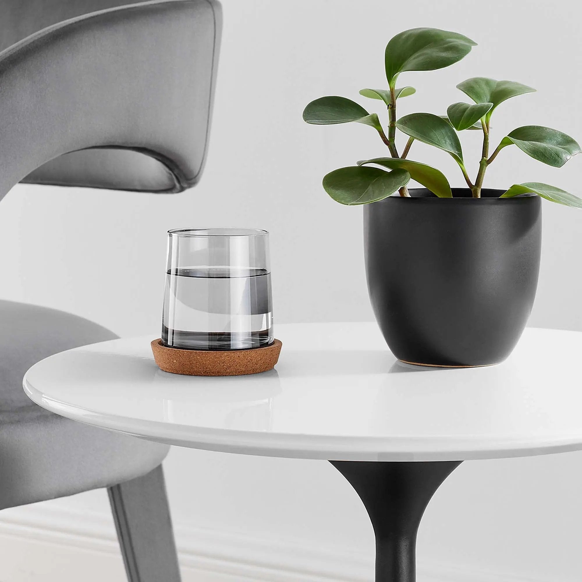 Lippa 20" Round Wood Side Table by Modway by HouseOfZazla