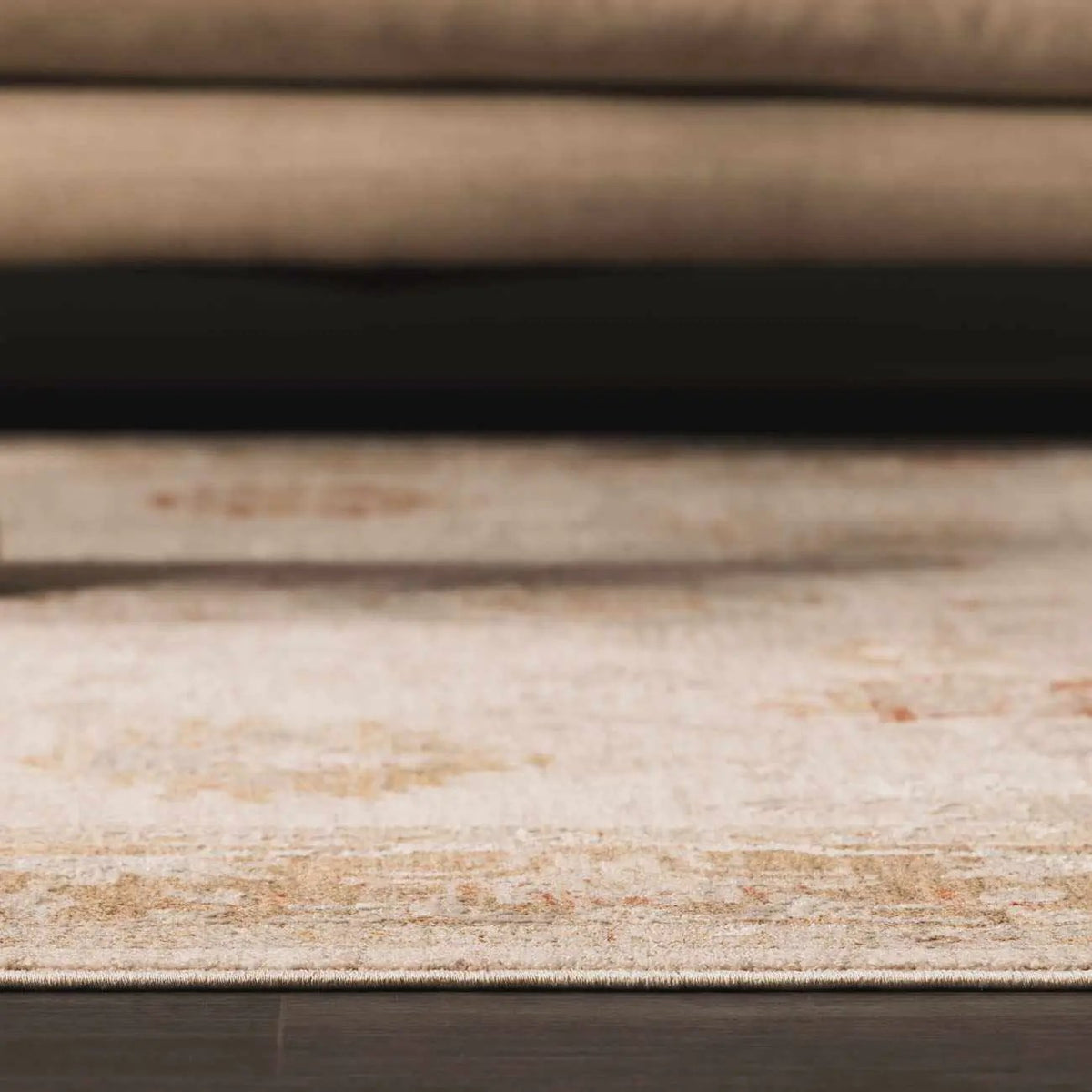 Elloree Traditional Thick Luxe Statement Rug - Clearance, installed in a room 6