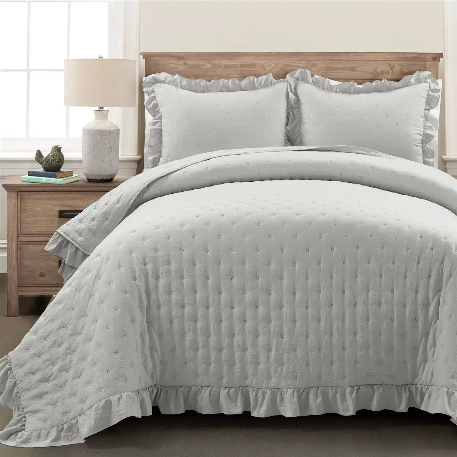 Full/Queen Lightweight Grey Ruffle Reversible Oversized 3 Piece Quilt Set by HomePacific