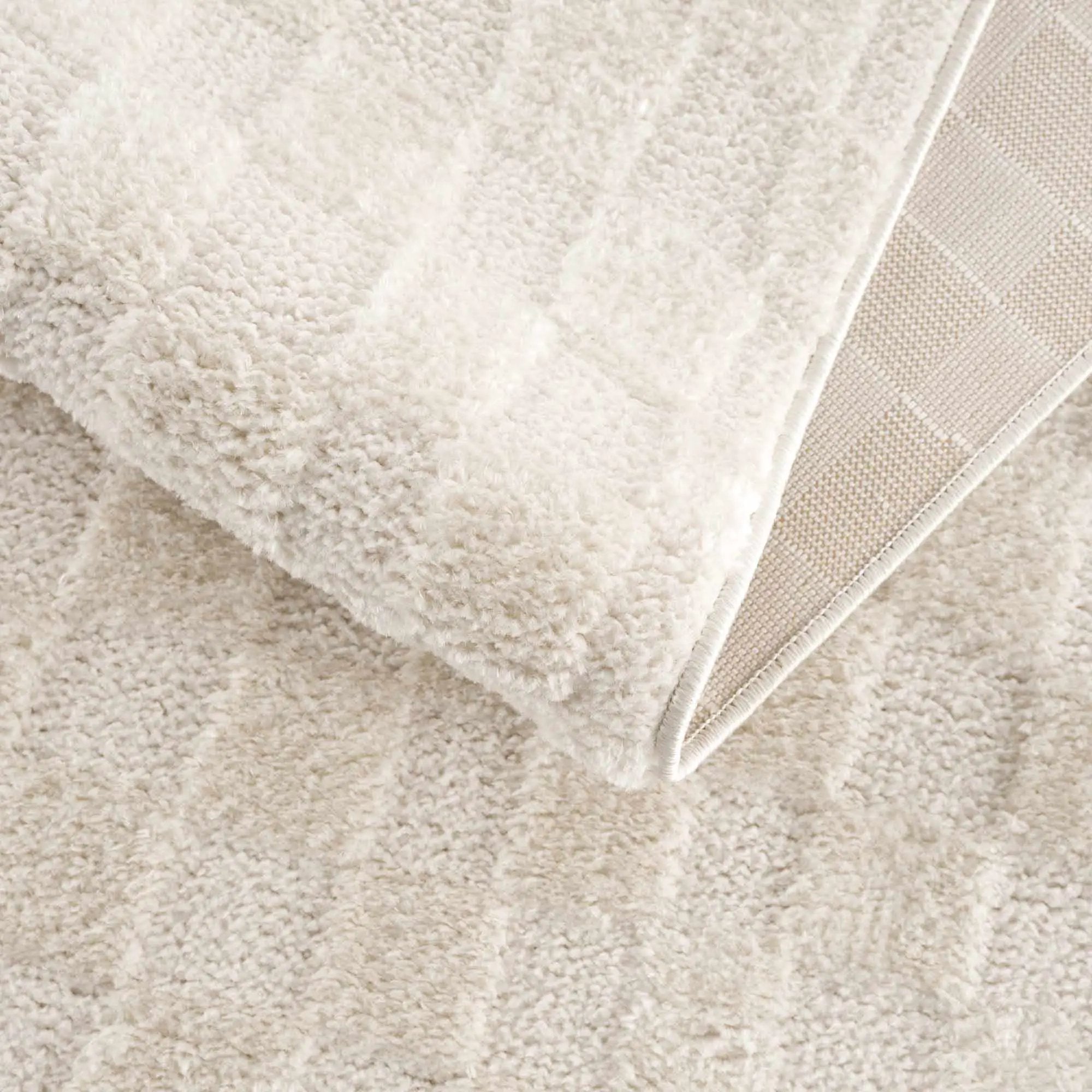Keesa Checkered Area Rug by Boutique Rugs