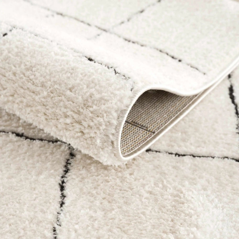 Keanu Black & White Area Rug - Clearance by Boutique Rugs