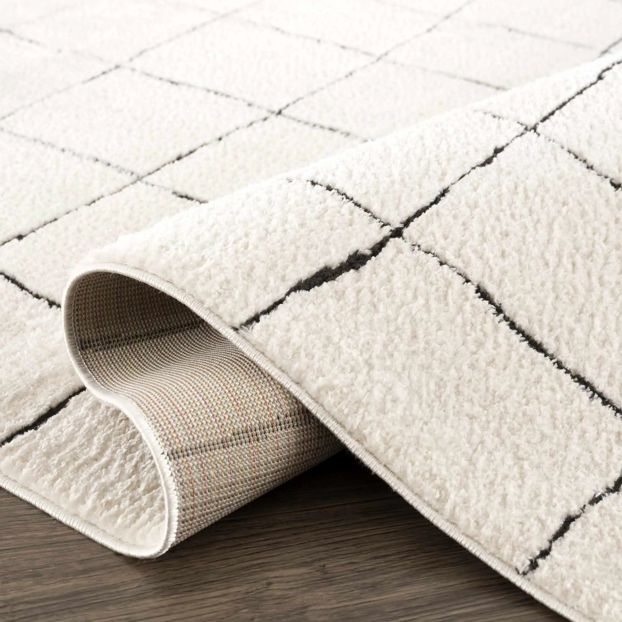 Keanu Black & White Area Rug - Clearance by Boutique Rugs