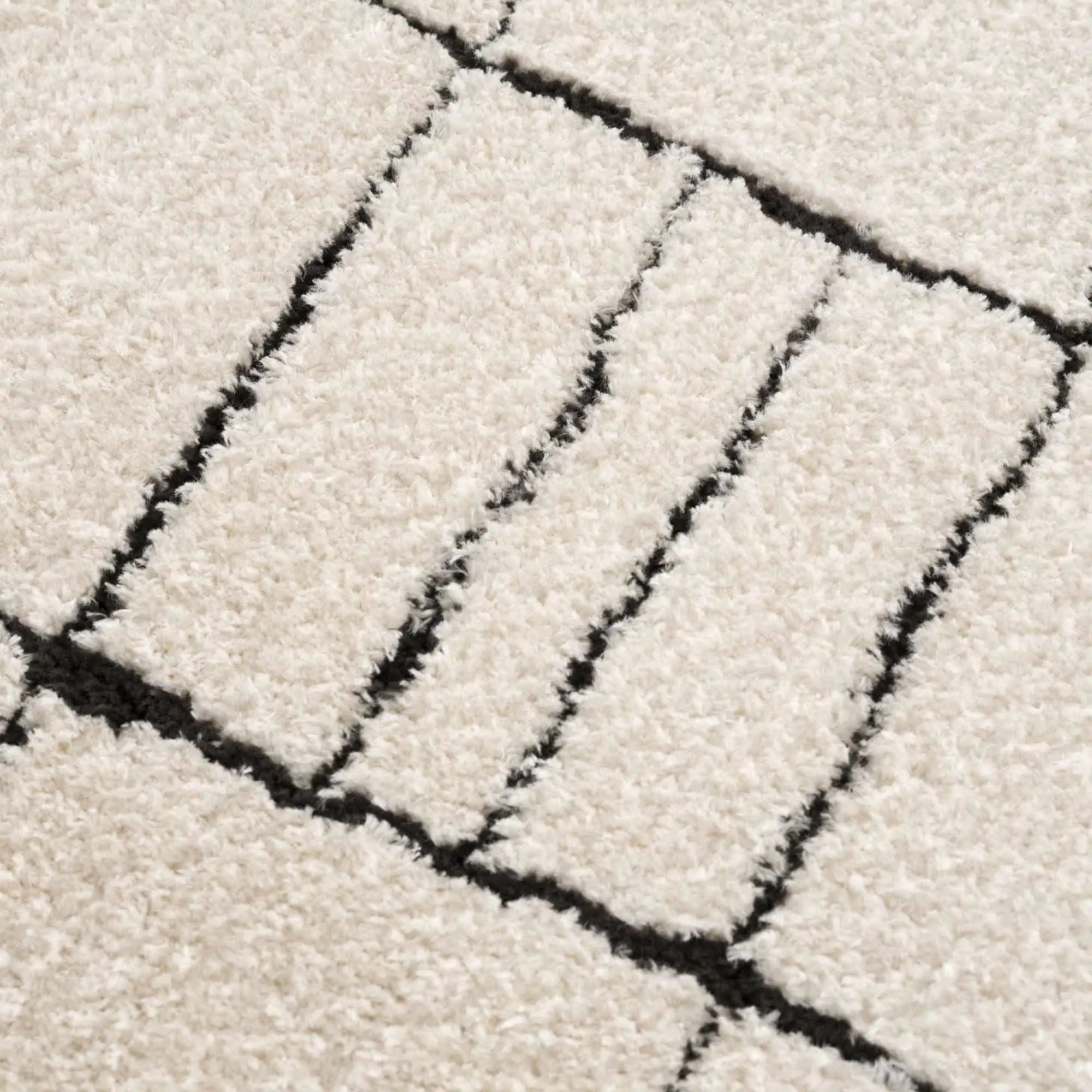 Keanu Black & White Area Rug - Clearance by Boutique Rugs