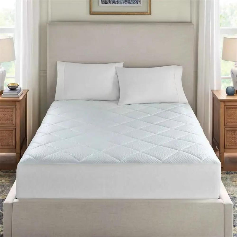Full size Washable Quilted Mattress Pad with Elastic Fitted Skirt by HomePacific
