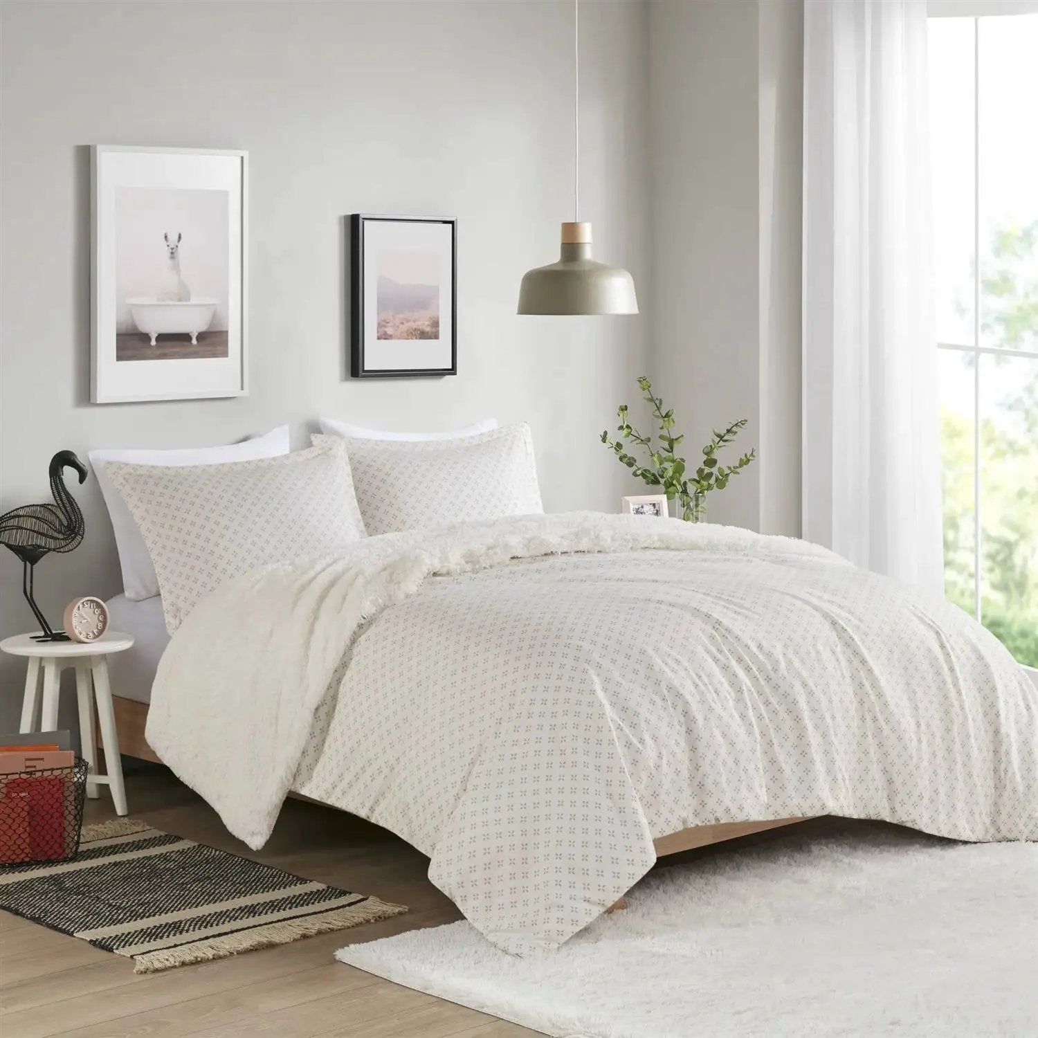 Full/Queen size Reversible Soft Sherpa Faux Fur 3-Piece Comforter Set in Ivory by HomePacific