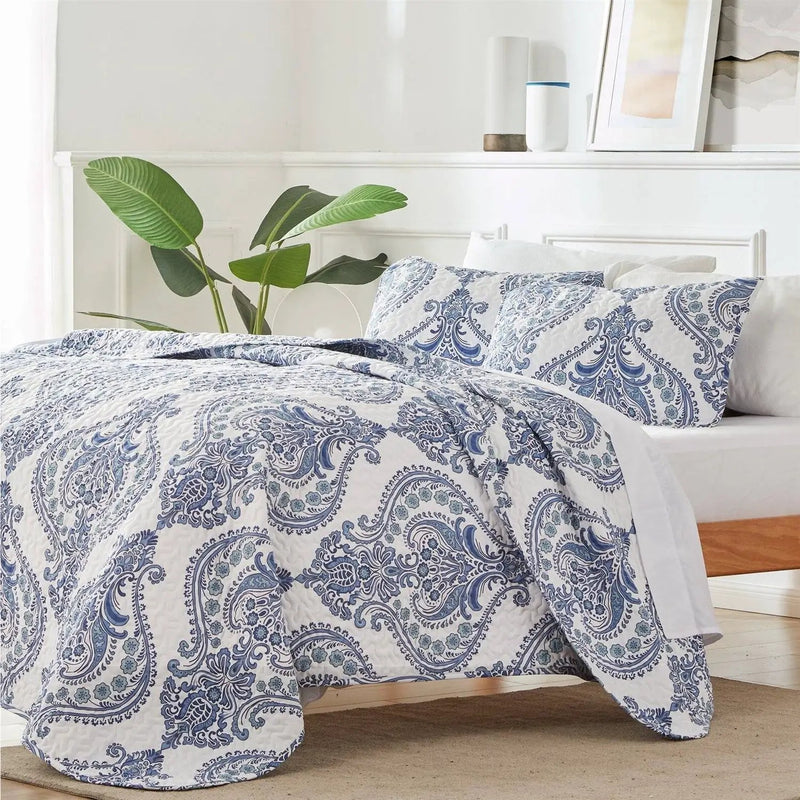 Full/Queen Size Soft Microfiber Reversible Blue/White Baroque Design Quilt Set by HomePacific