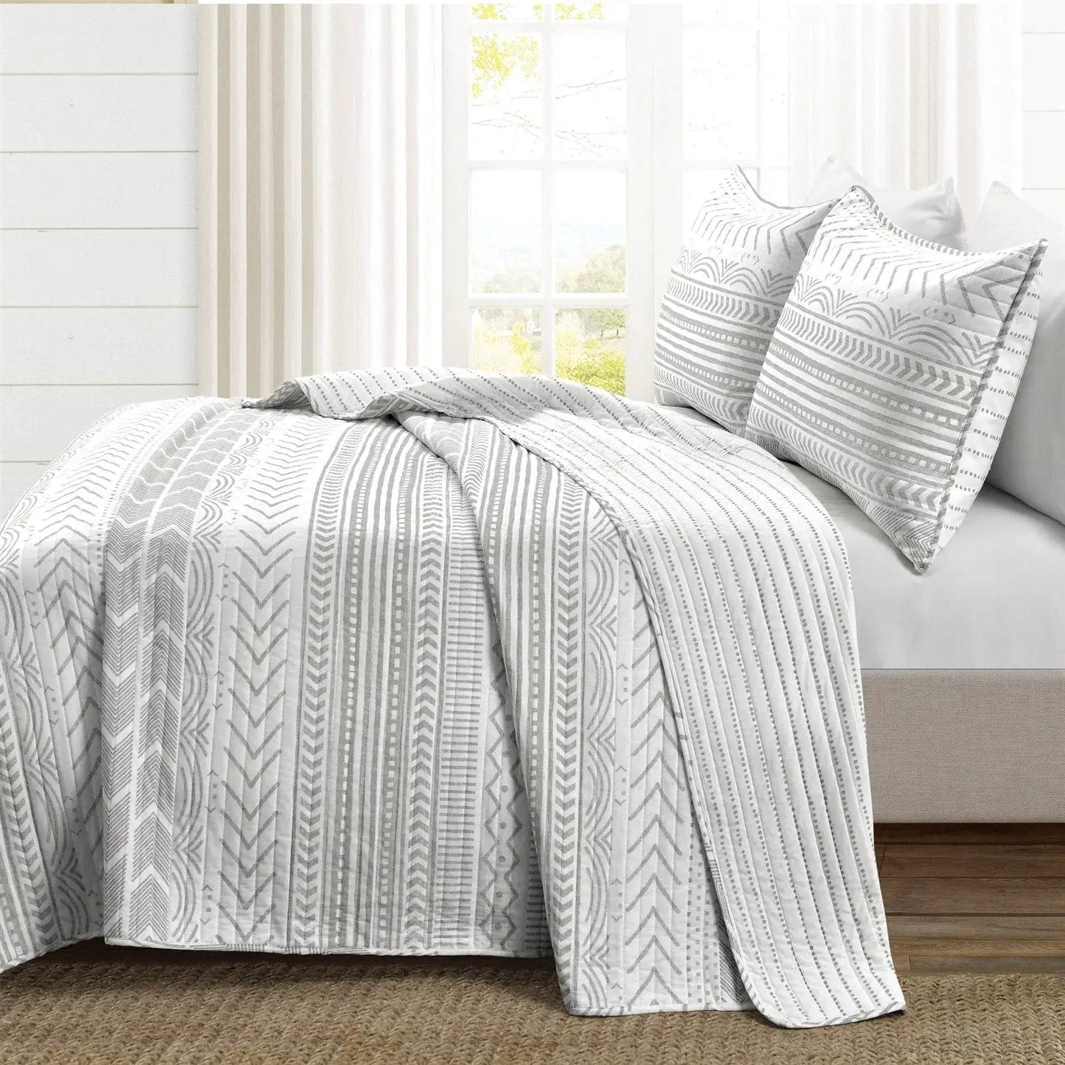 Full/Queen Scandinavian Chevron Grey White Reversible Cotton Quilt Set by HomePacific